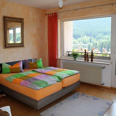 Ferienwohnung Schwarzwaldgluck تيتيسي نيوستادت